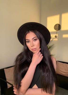 Проститутка Тайрин